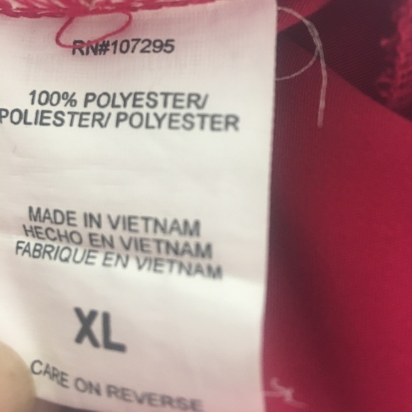 Dickies women XLP red color scrub set - Picture 9 of 9